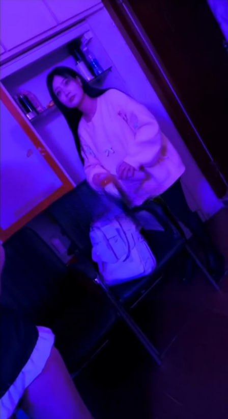 小黑家几个货色很不错 一点不比